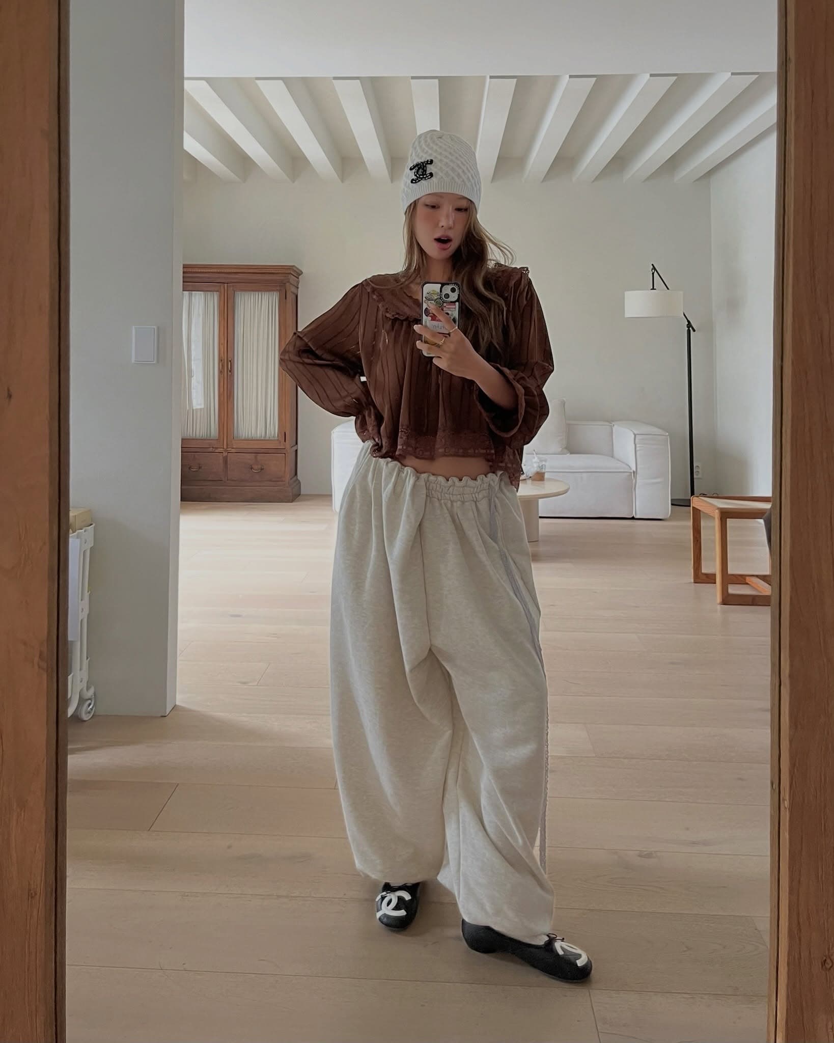 있음 선적 한 부서 ins 다용도 작은 대중 패션 레이스 레이스 칼라 스트라이프 새틴 셔츠 상세 이미지 34