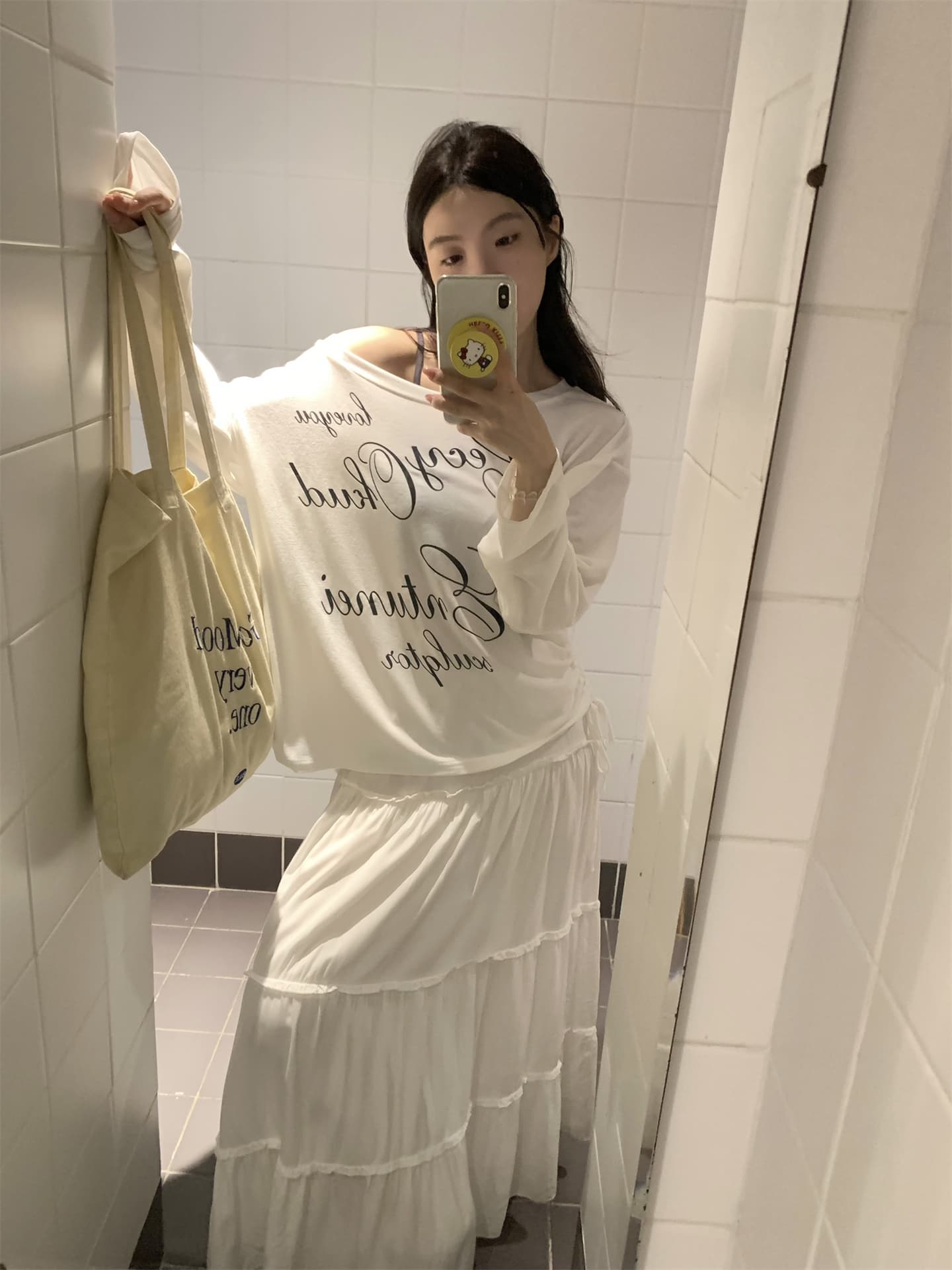 실사 정가 이른 가을 비스듬한 어깨 스트랩 자외선 차단 블라우스 알파벳 프린트 긴팔 얇은 스타일 티셔츠 맨위 상세 이미지 22