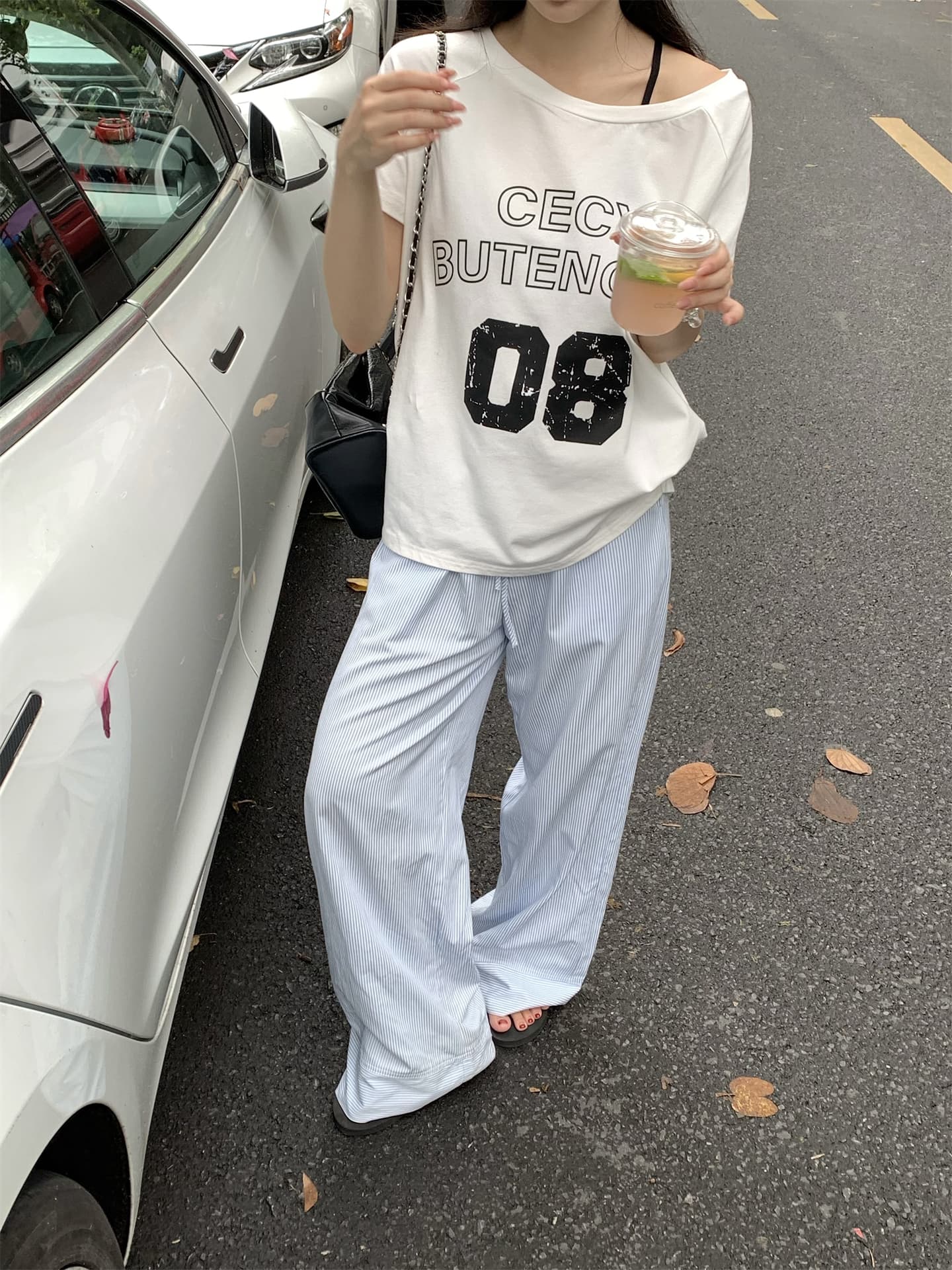 실사 정가 아메리칸 레트로 느긋한 숫자 프린트 비스듬한 어깨 루즈핏 티셔츠 반팔 오프숄더 맨위 상세 이미지 22