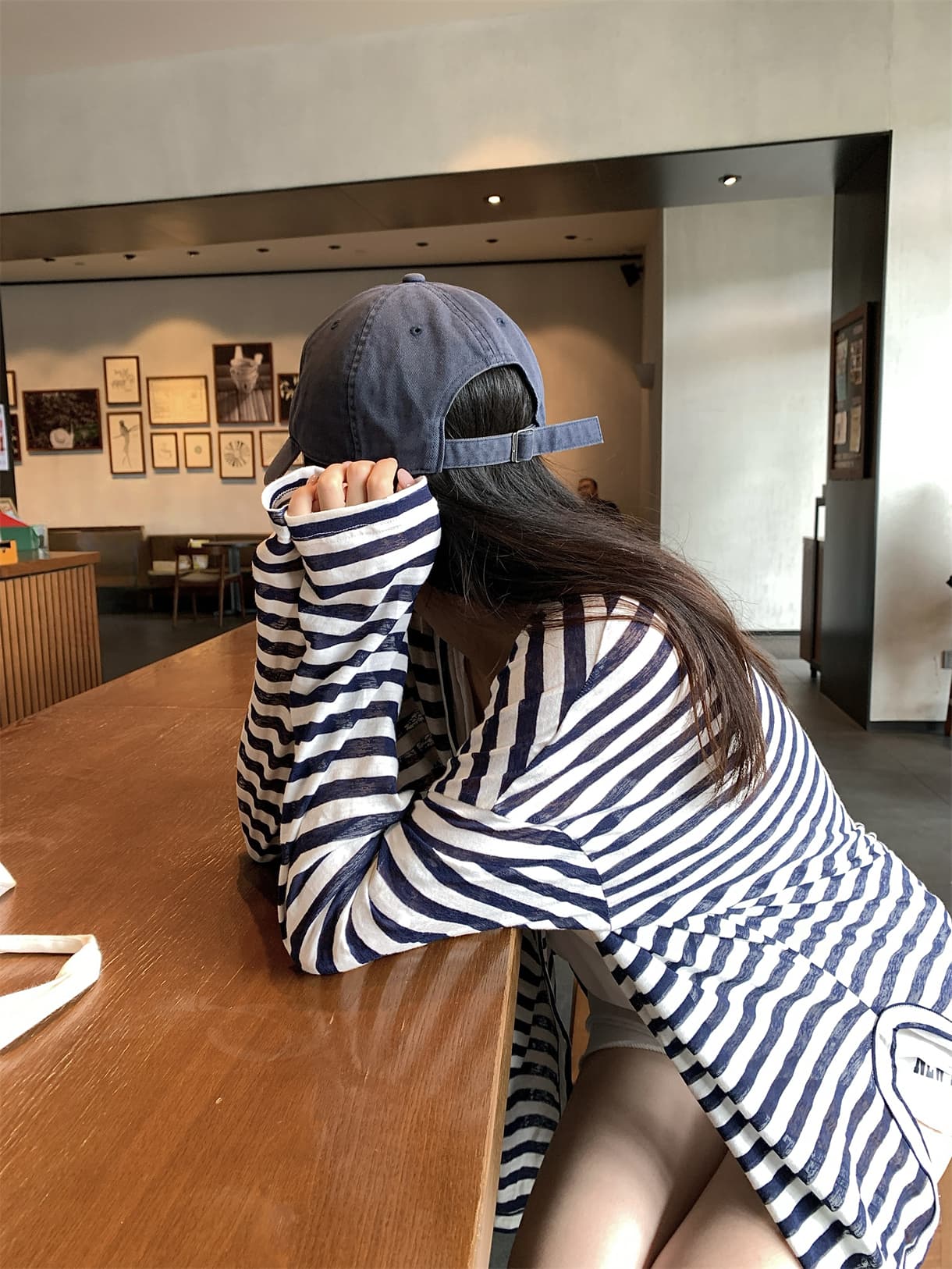 실사 정가 이른 가을 한국 스타일 느긋한 느슨함 센스 스트라이프 긴팔 티셔츠 얇은 스타일 자외선 차단 재킷 상세 이미지 15