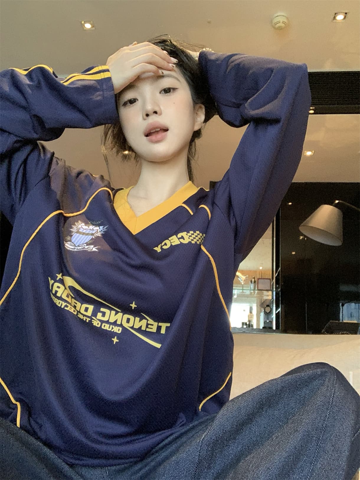실사 정가 이른 가을 아메리칸 vibe 메쉬 긴팔 티셔츠 V넥 프린트 루즈핏 공 서비스