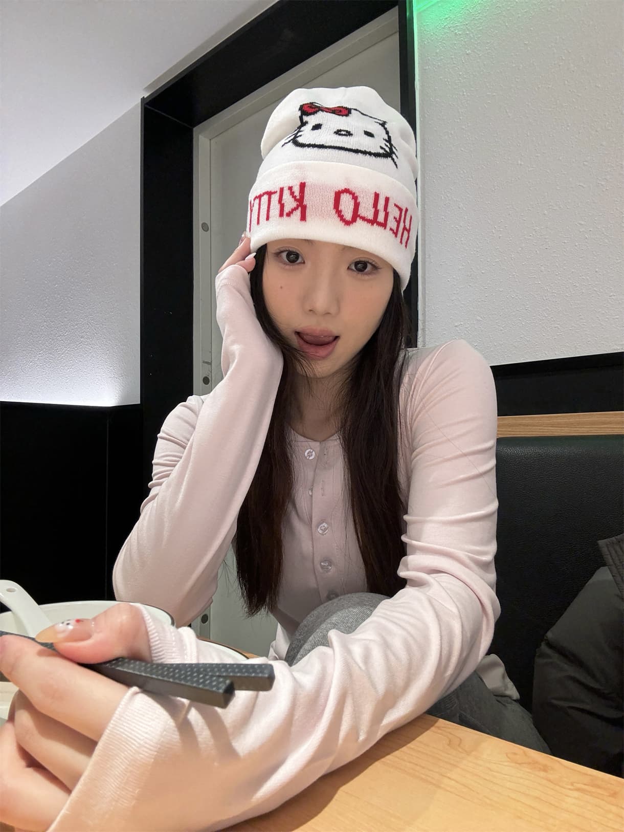 실사 정가 봄 다용도 헨리 칼라 티셔츠 핑크색 인사이드 가져 가라. 몸매 가꾸기 긴팔 기본 셔츠 상세 이미지 1