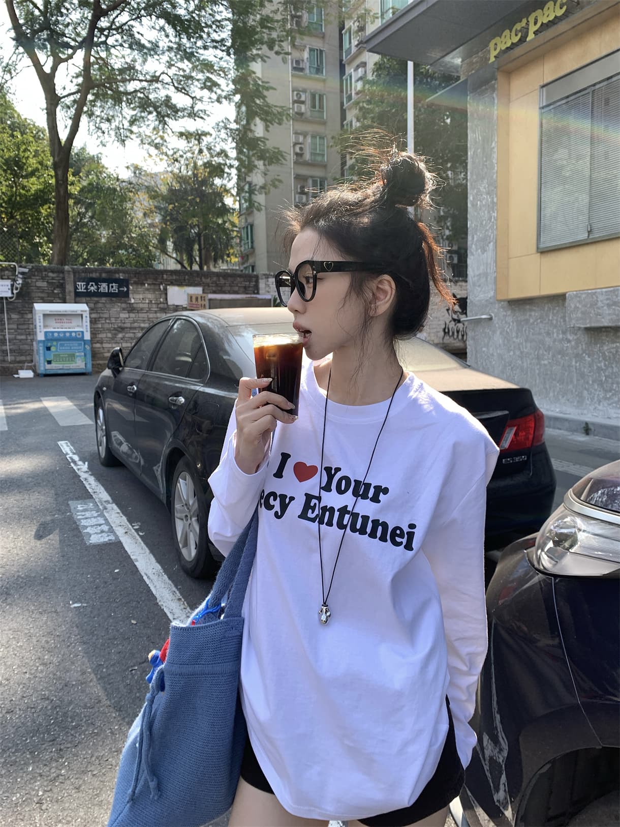 실사 정가 이른 가을 한 부서 느긋한 알파벳 프린트 긴팔 티셔츠 루즈핏 인사이드 잡아라. 의류 상세 이미지 15