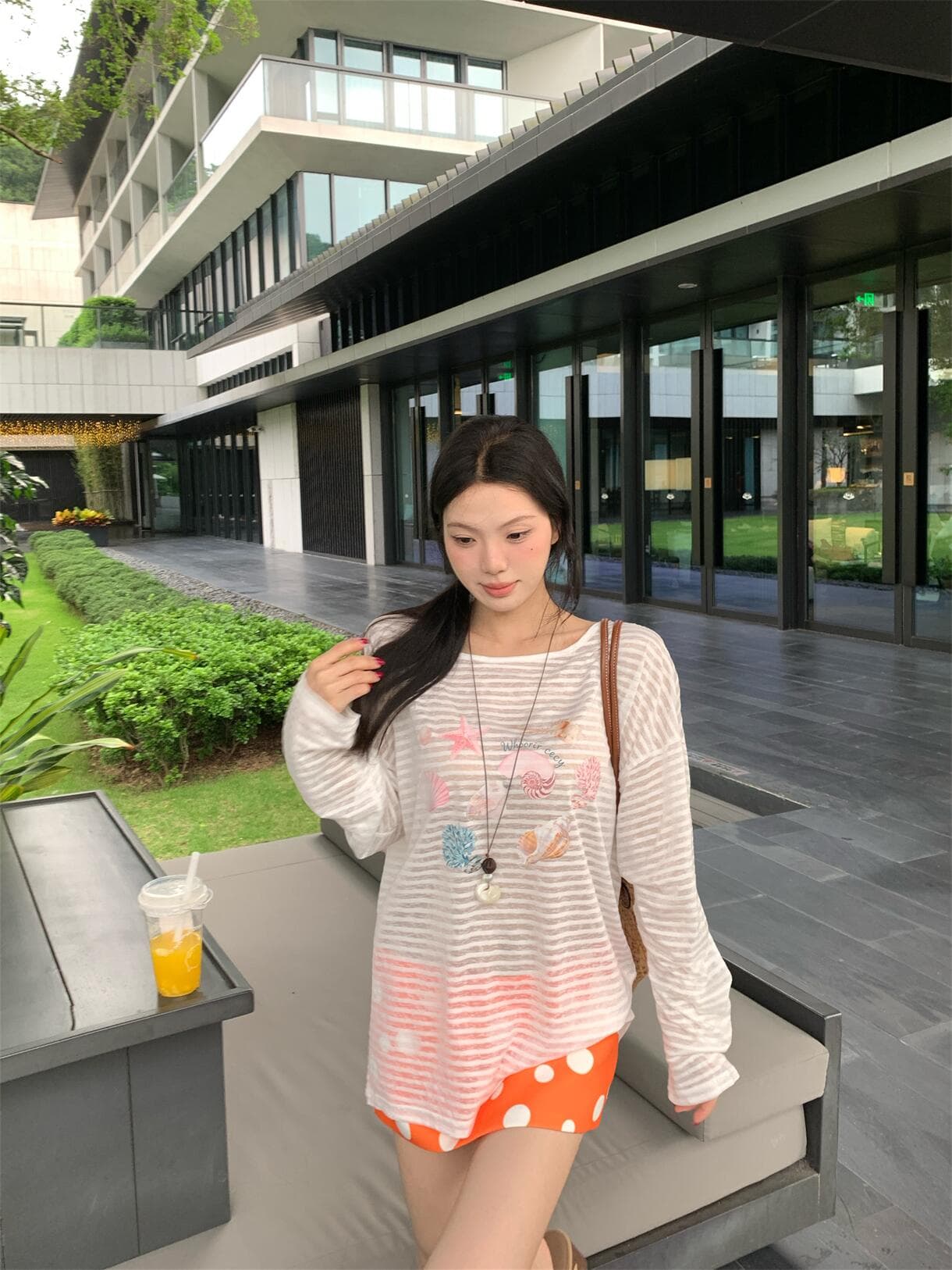 실사 정가 아메리칸 핫걸 조개 프린트 비스듬한 어깨 긴팔 티셔츠 슬림해 보이는 오프숄더 자외선 차단 얇은 스타일 맨위 상세 이미지 19
