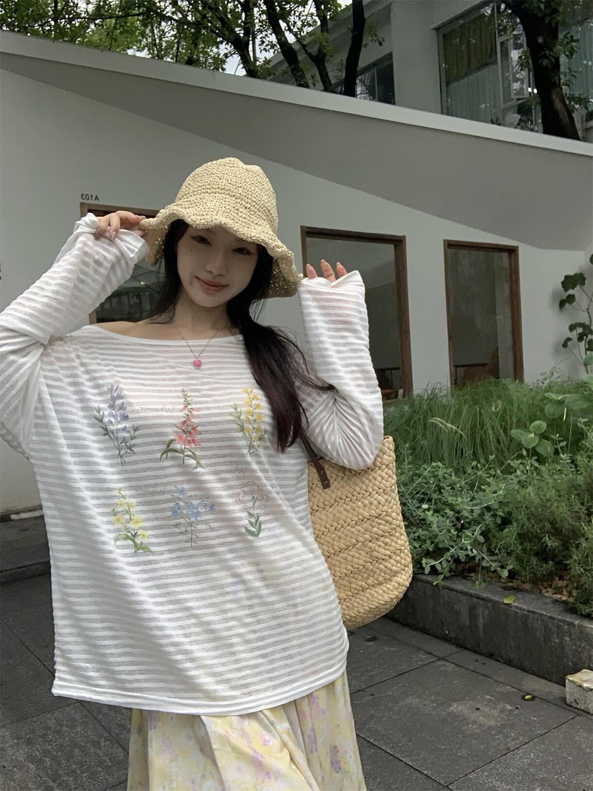 실사 정가 한 부서 부드러운 식물 꽃무늬 프린트 비스듬한 어깨 긴팔 얇은 스타일 티셔츠 오프숄더 자외선 차단 상세 이미지 8