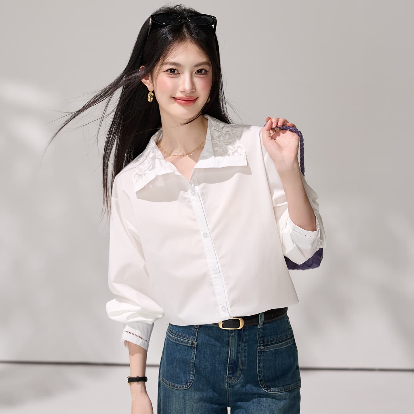 있음 선적 프랑스식 사소한 맨위 가을 빛 럭셔리 고급 센스 세련된 외국 가스 아름다운 레이스 폴로 칼라 화이트 셔츠 이미지 5
