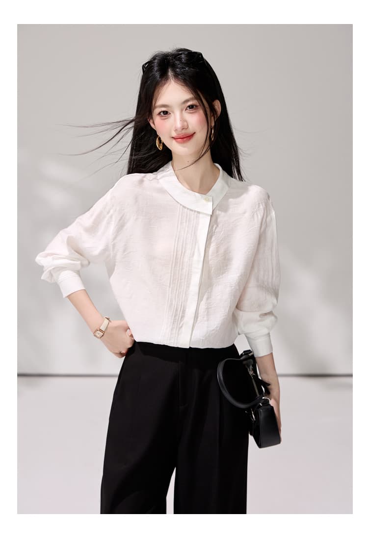 있음 선적 2026 가을 새로운 화이트 Chic 폴로 칼라 셔츠 작은 대중 디자인 센스 셔츠 출퇴근 품격 맨위 상세 이미지 12