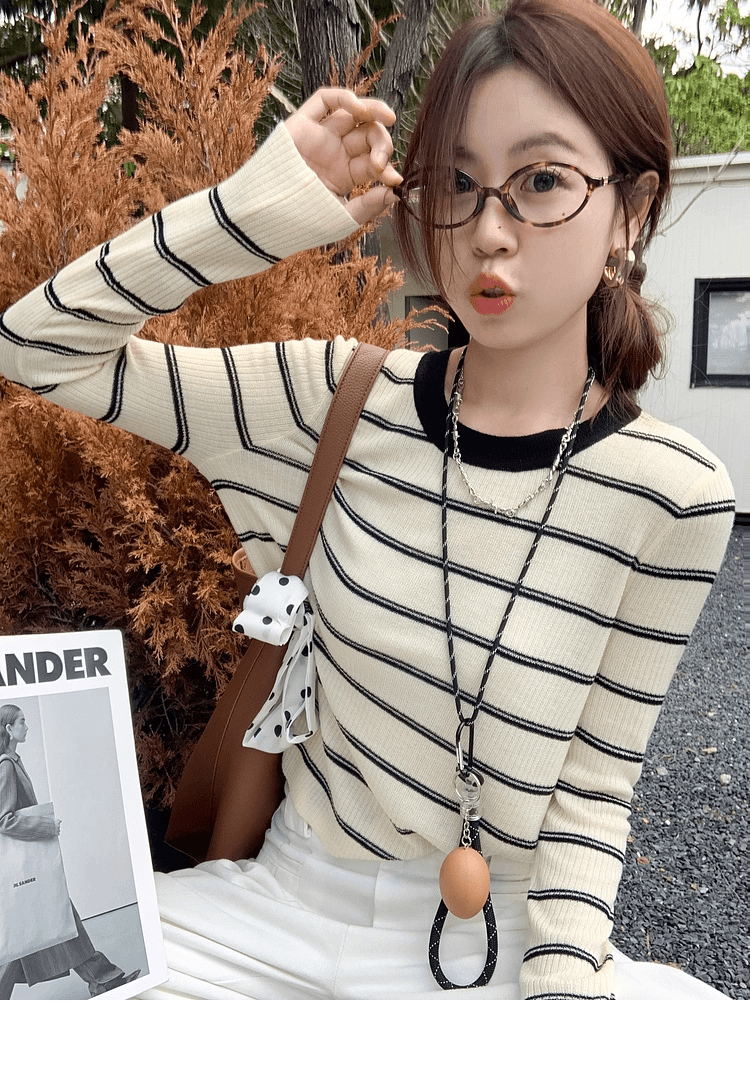 한 번 작은 짭짤한 긴팔 스트라이프 맨위 여성 이른 봄 chic 새로운 작은 키 몸매 가꾸기 니트 기본 셔츠 디자인 센스