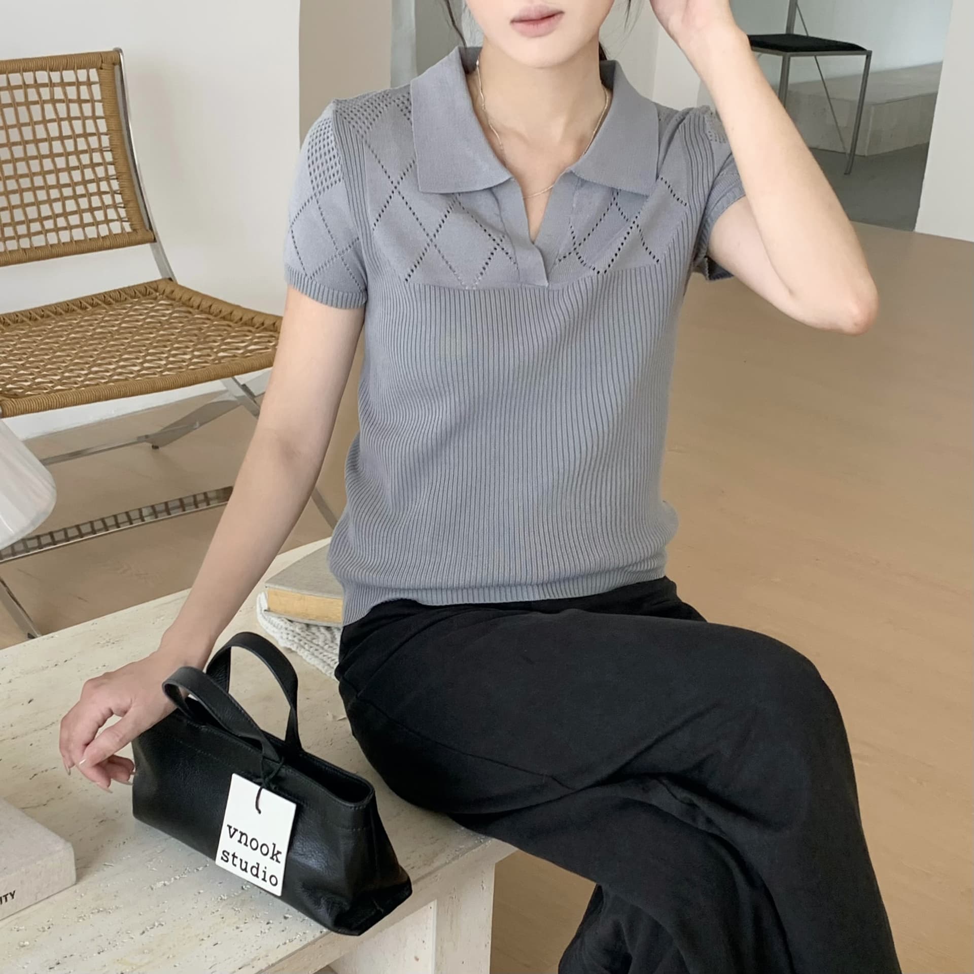 회색 고급 센스 POLO 셔츠 2026 년 여름 새로운 얼음 실크 반팔 티셔츠 여성 홀로우 아웃 루즈핏 슬림해 보이는 맨위 이미지 2