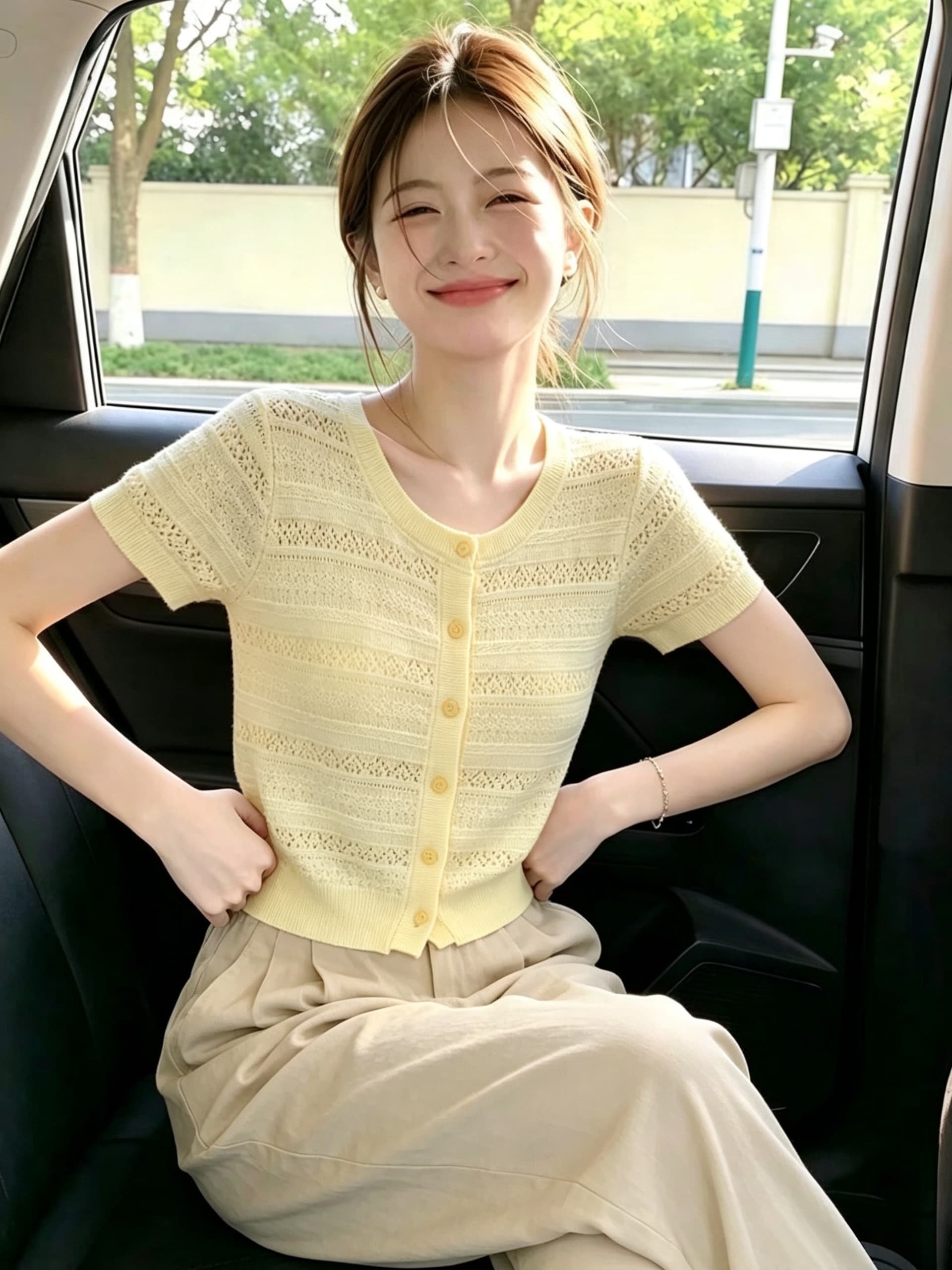 프랑스식 패션 홀로우 아웃 자수 반팔 니트 오픈 가디건 여성 여름 고유 한 아름다운 자이언트 잘 생긴 얇은 스타일 슬림해 보이는 맨위