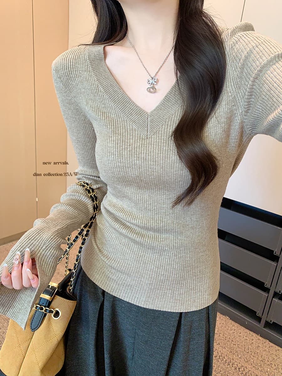 miu 부서 나팔 소매 V넥 니트 기본 셔츠 긴팔 여성 이른 가을 고급 센스 인사이드 가져 가라. 구덩이 기사 스웨터 낮은 네크라인 맨위 상세 이미지 1