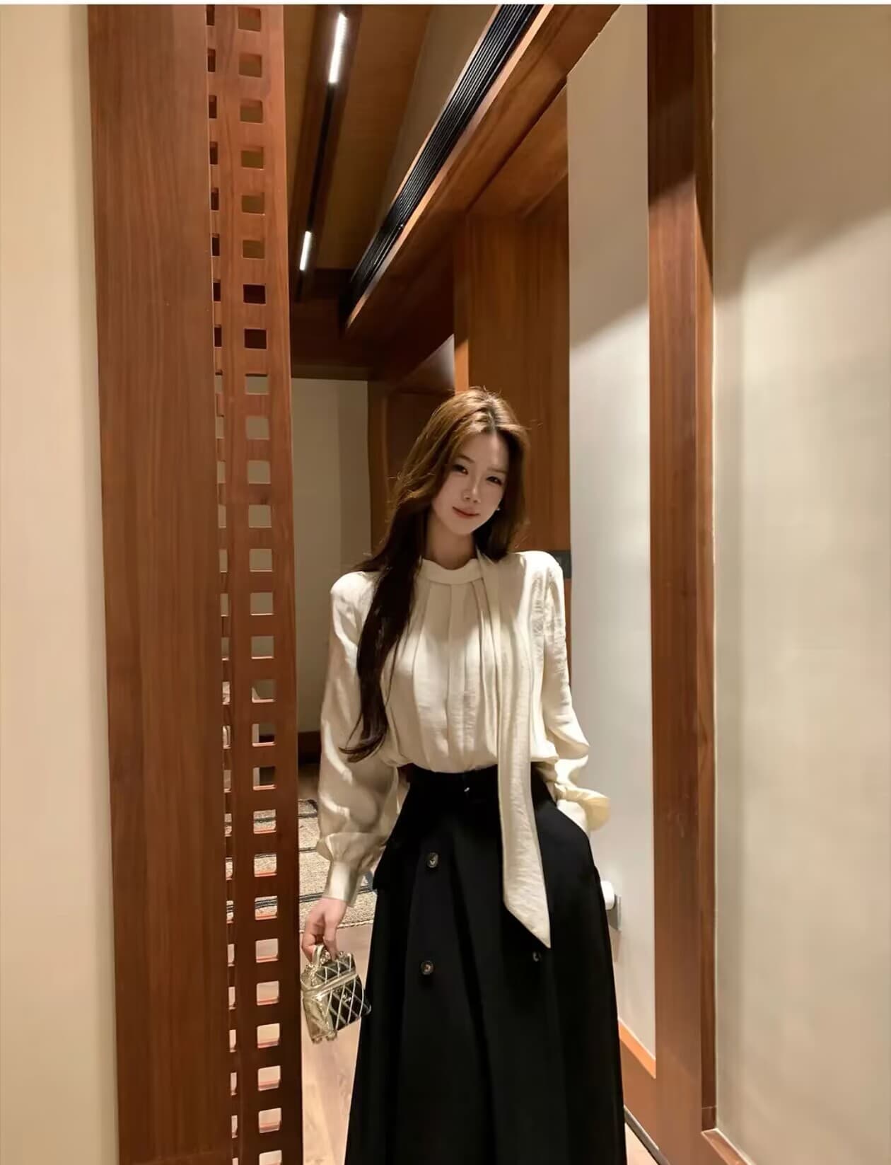 부유 한 가족 천 골드 품격 분위기 센스 리본 새틴 광택 맨위 큰 진자 반신 치마 세트 상세 이미지 5