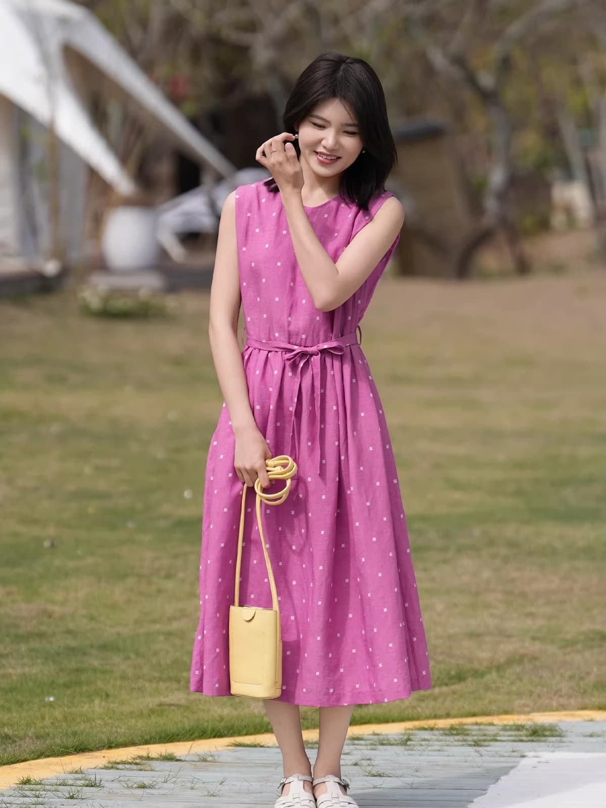 문예 레트로 아마 주간 실크 민소매 도트 무늬 여성 드레스 허리 수축 슬림해 보이는 연령 감소 작은 조끼 스커트 이미지 2