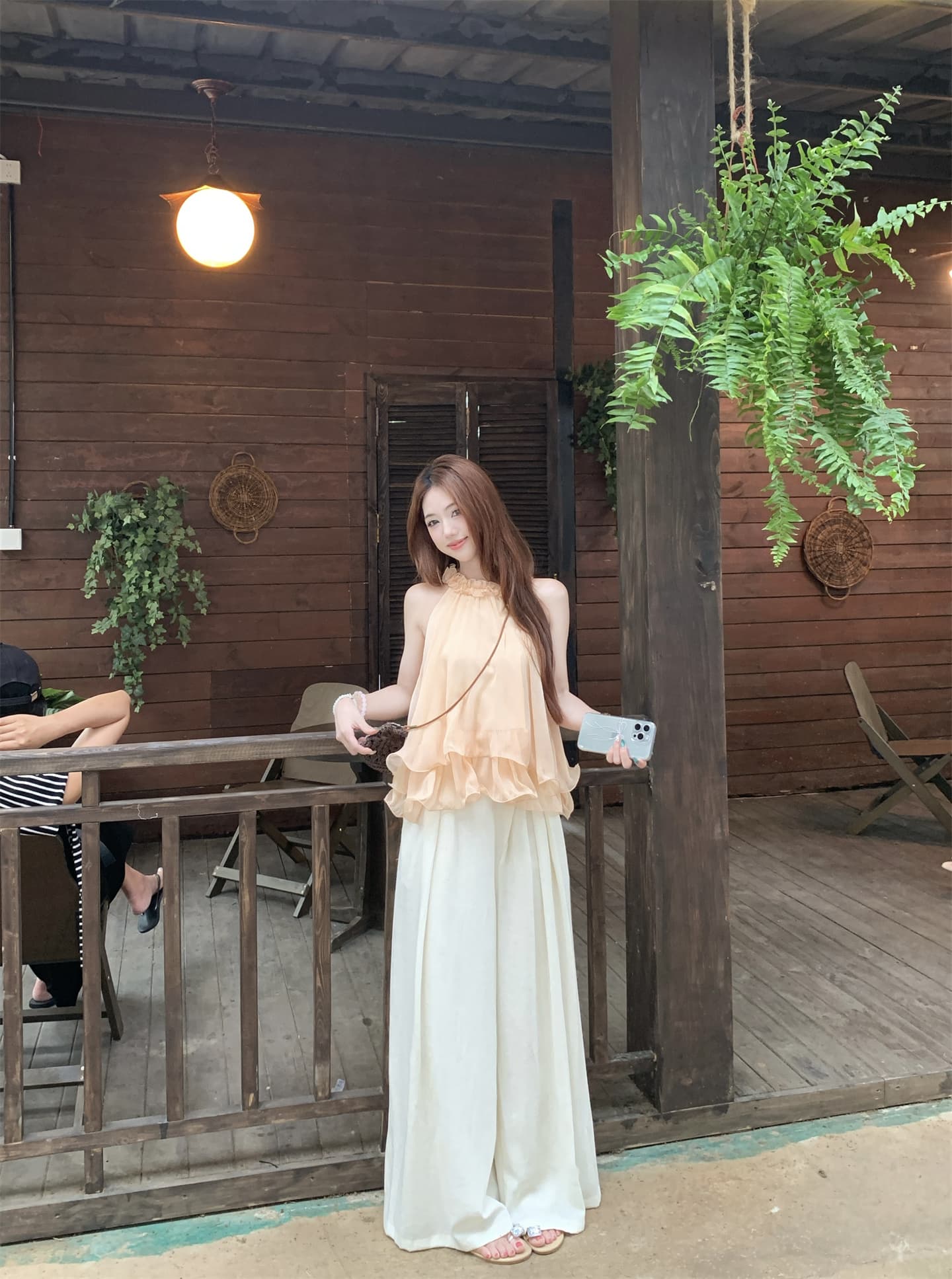 실사 달콤한 자매 3 차원 꽃 행침 목 조끼 여성 부드러운 바람 디자인 센스 슬림해 보이는 다용도 퍼프 민소매 맨위 상세 이미지 24