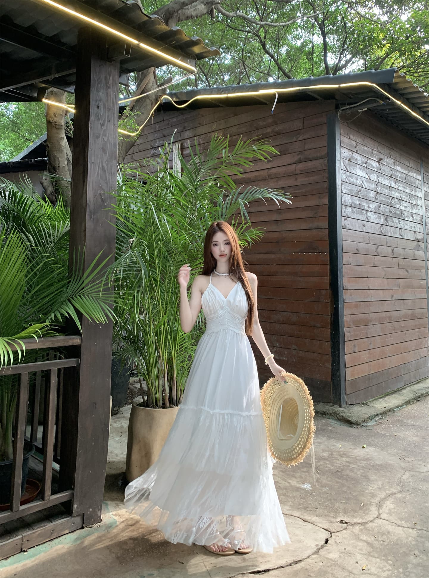 실사 레이스 조각 백리스 드레스 해변가 사진 찍기 치마 분위기 센스 섬 휴가 바람 롱 스커트 상세 이미지 16