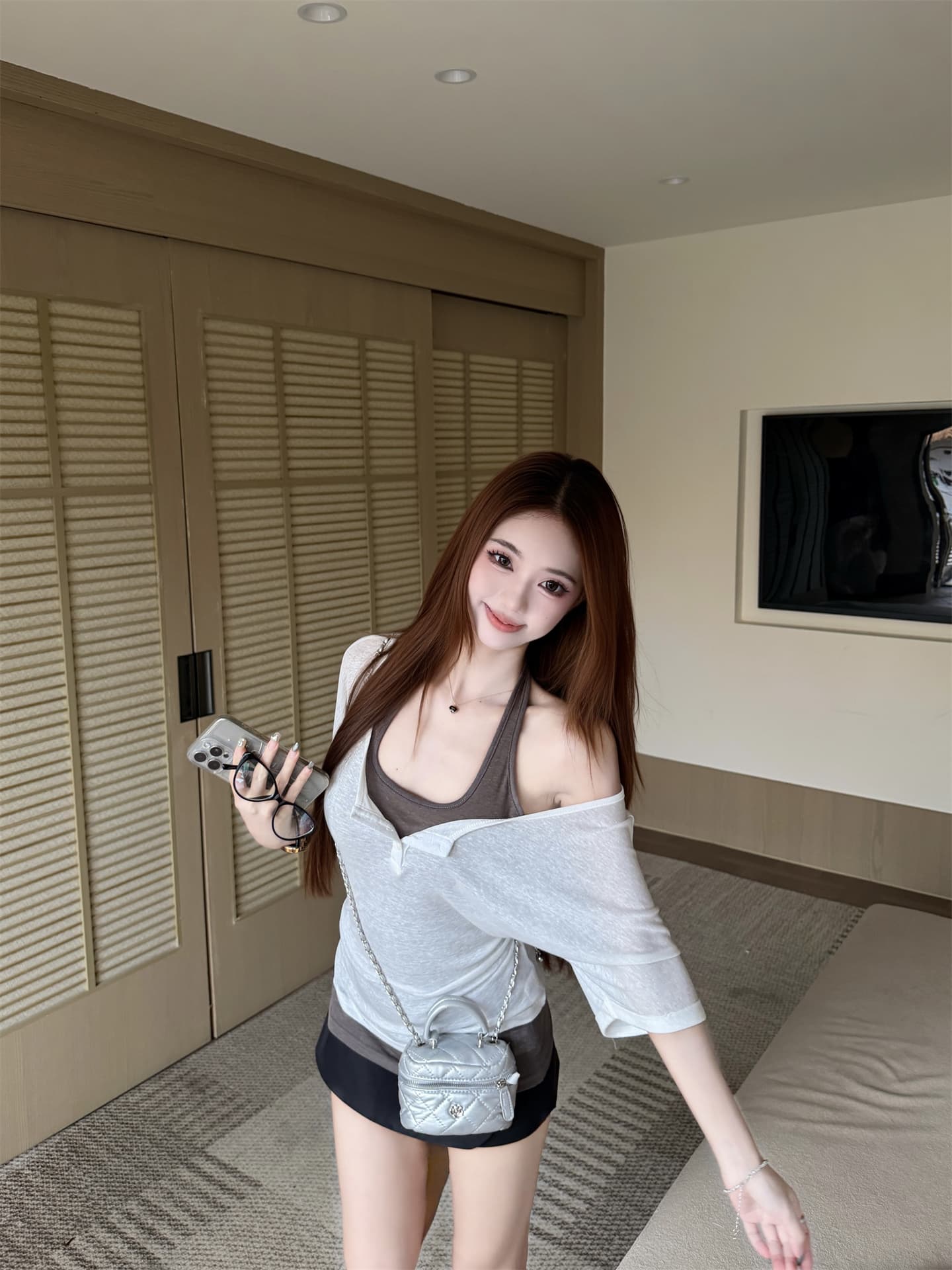 실사 한 부서 느긋한 바람 행침 목 투피스 조끼 미니멀리즘 바람 V넥 허리 수축 반팔 티셔츠 세트 상세 이미지 13