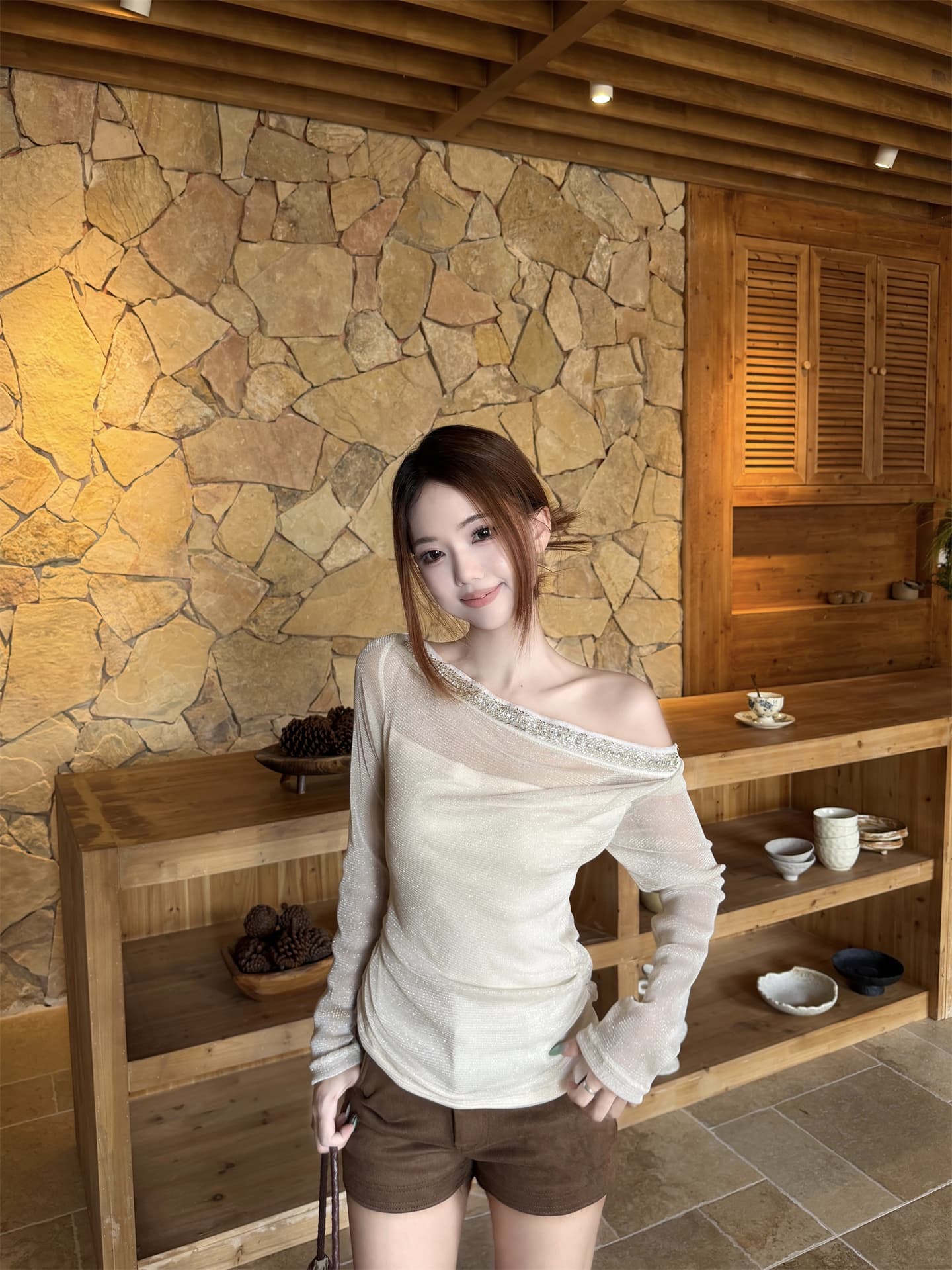 실사 가을 한 부서 순수한 욕망 부드러운 페이크 레이어드 좋은 플래시 비스듬한 어깨 핫픽스 작은 셔츠 오프숄더 몸매 가꾸기 맨위 상세 이미지 2