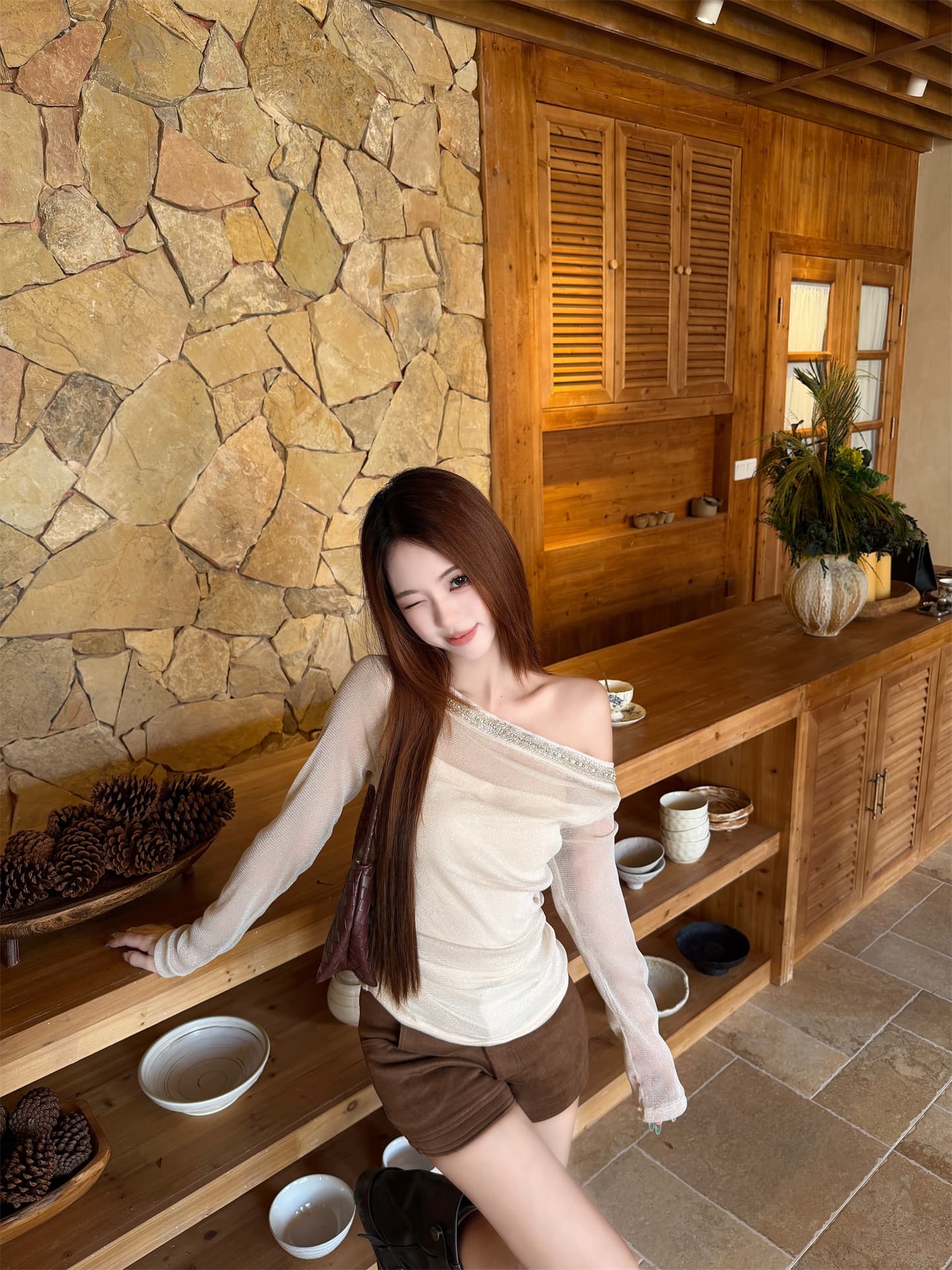 실사 가을 한 부서 순수한 욕망 부드러운 페이크 레이어드 좋은 플래시 비스듬한 어깨 핫픽스 작은 셔츠 오프숄더 몸매 가꾸기 맨위 상세 이미지 9
