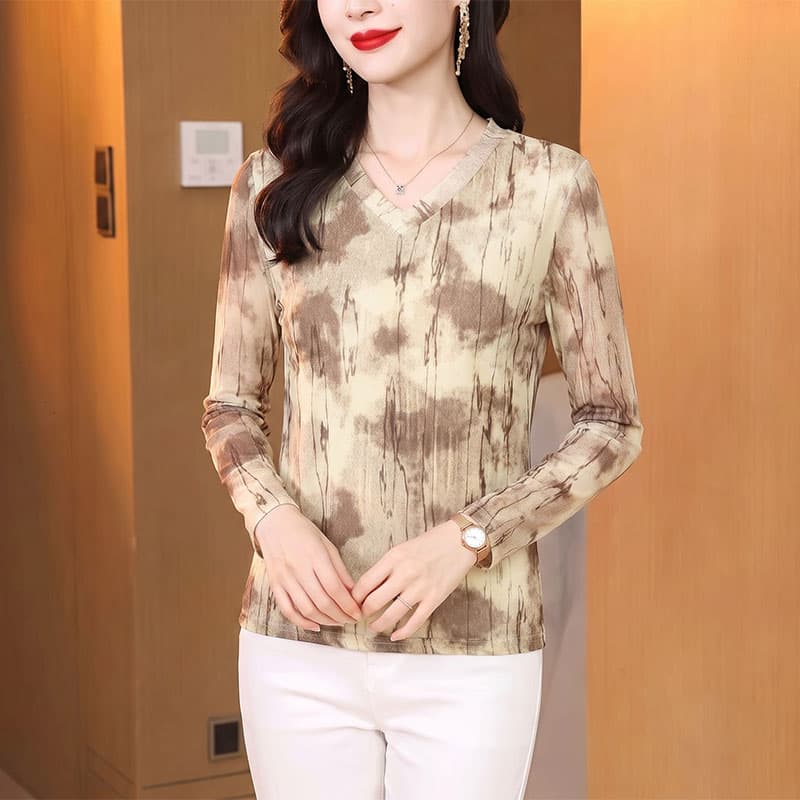 가을 신제품 레이스 기본 셔츠 여성 외국 가스 V넥 한국 스타일 몸매 가꾸기 슬림해 보이는 품격 망사 인사이드 가져 가라. 긴팔 맨위