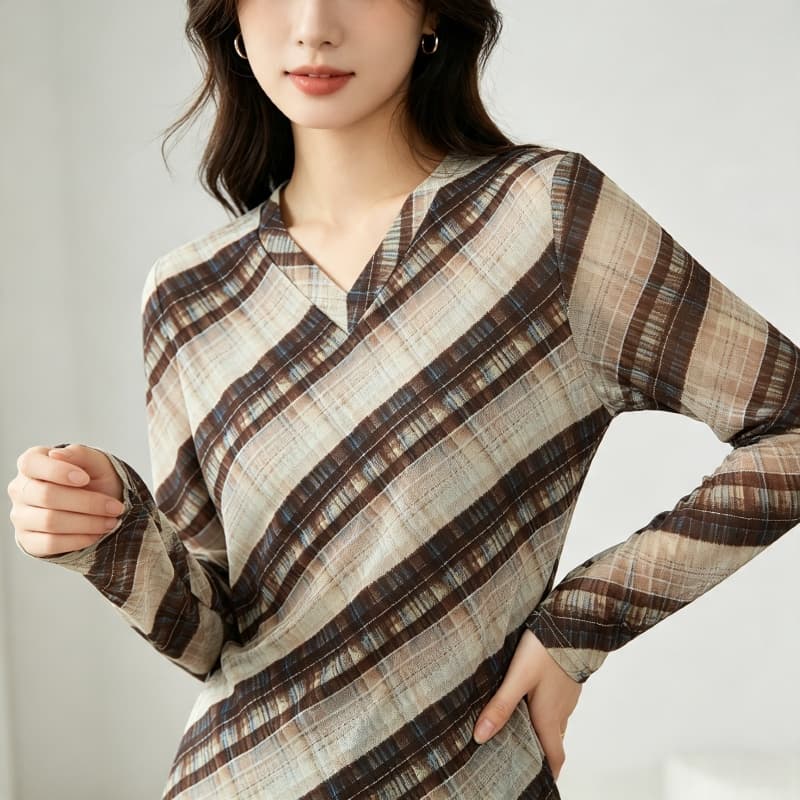 가을 신제품 레이스 기본 셔츠 여성 외국 가스 V넥 한국 스타일 몸매 가꾸기 슬림해 보이는 품격 망사 인사이드 가져 가라. 긴팔 맨위 상세 이미지 6