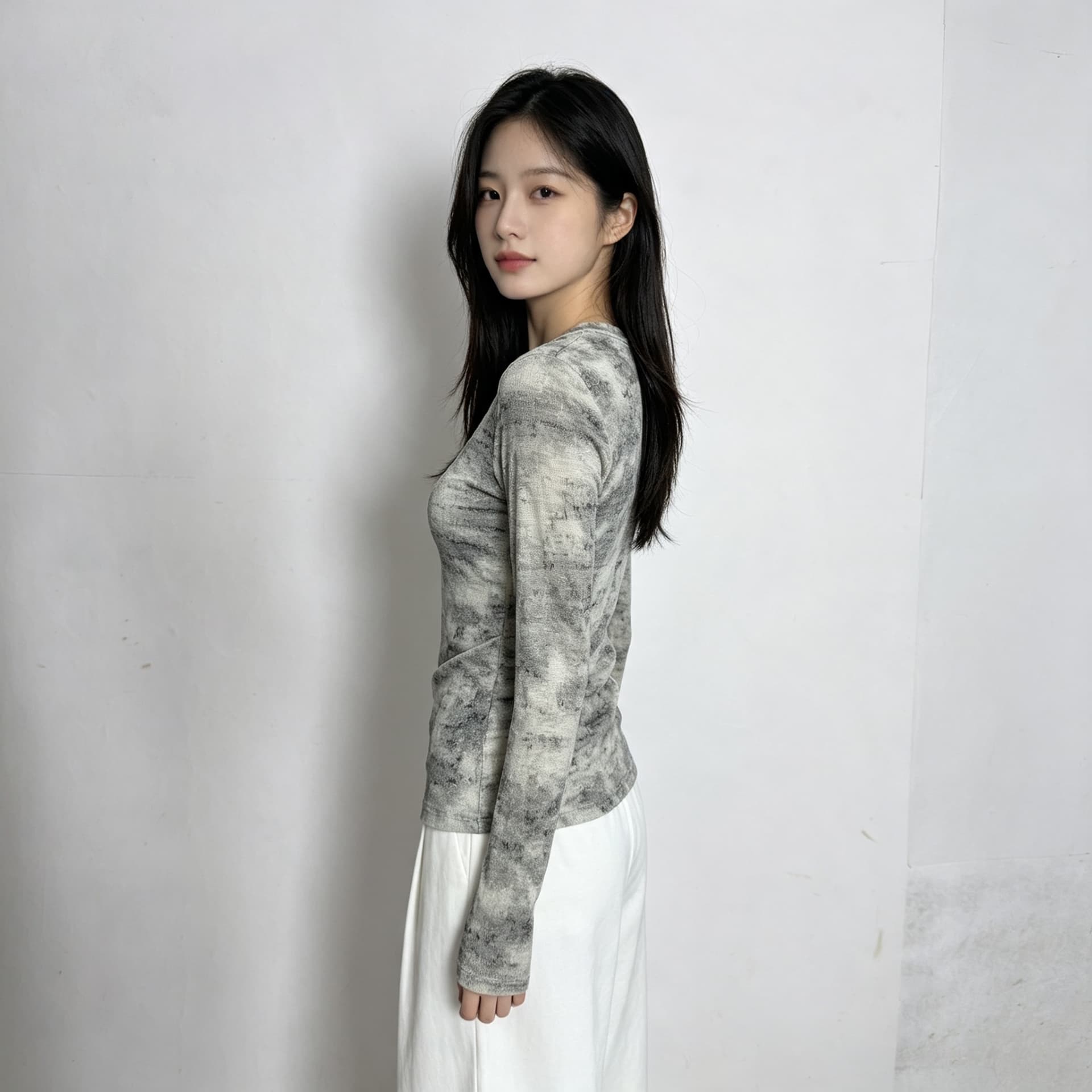 가을 신제품 레이스 기본 셔츠 여성 외국 가스 라운드 넥 한국 스타일 몸매 가꾸기 슬림해 보이는 품격 망사 인사이드 가져 가라. 긴팔 맨위 상세 이미지 11