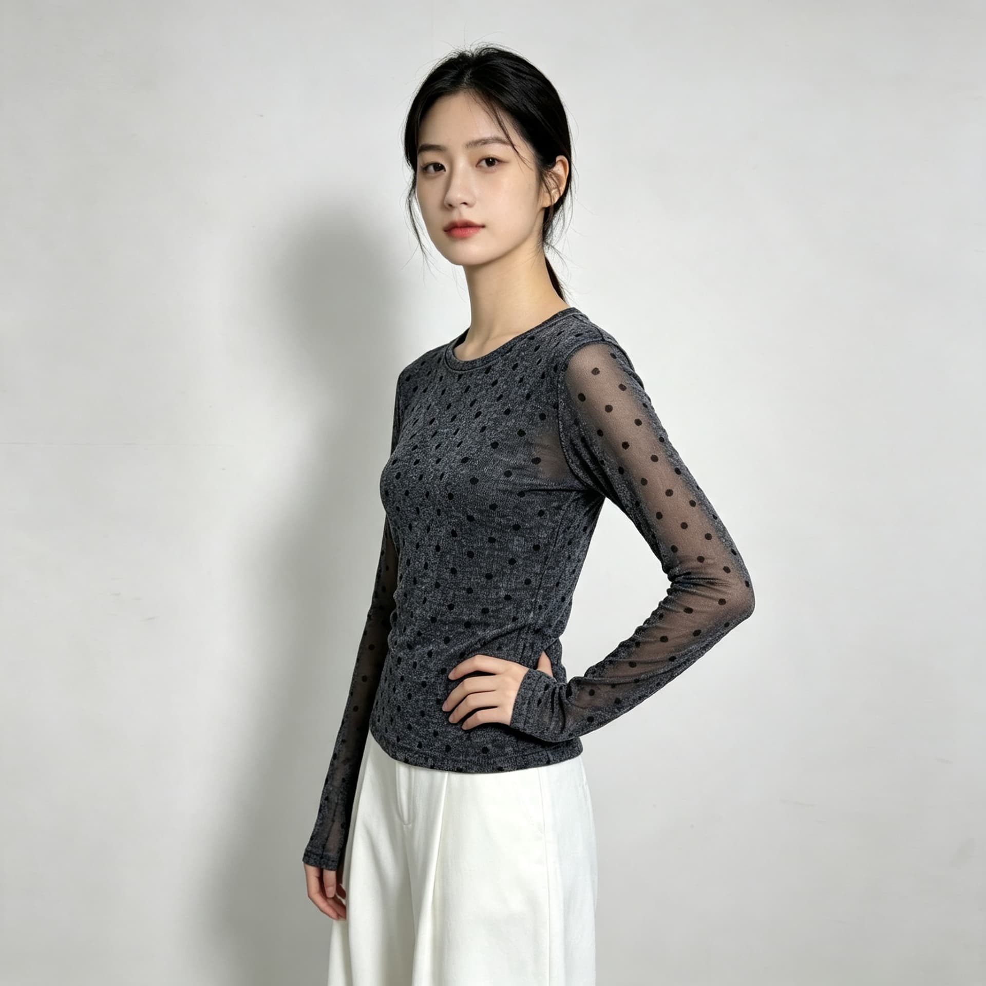 가을 신제품 레이스 기본 셔츠 여성 외국 가스 라운드 넥 한국 스타일 몸매 가꾸기 슬림해 보이는 품격 망사 인사이드 가져 가라. 긴팔 맨위 상세 이미지 7