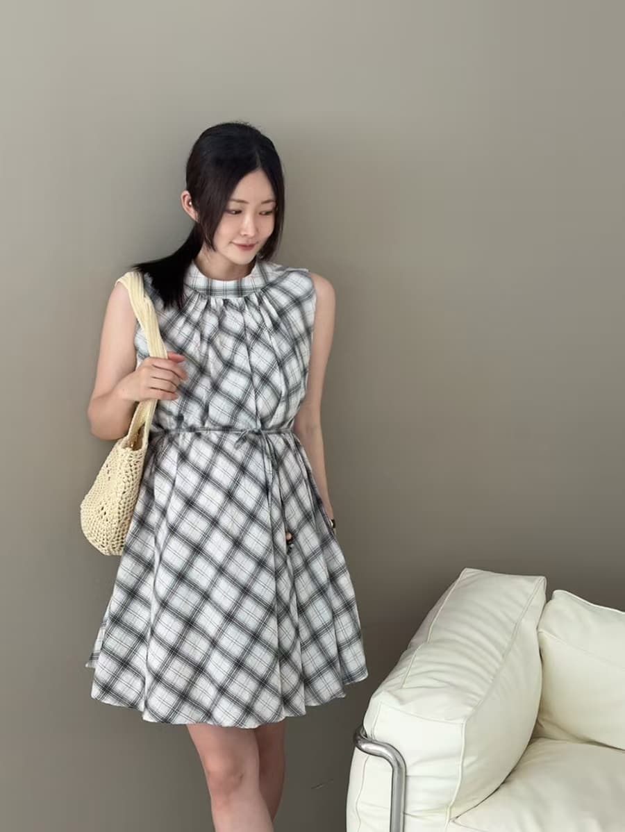 있음 선적 여름 새로운 패치워크 색상 체크무늬 고급 민소매 드레스 상세 이미지 14