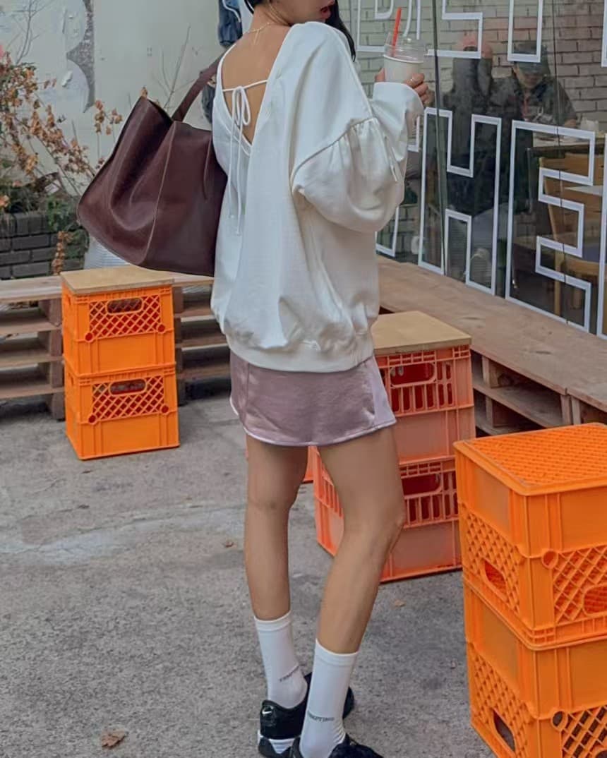 있음 선적 레이스업 패션 백리스 루즈핏 캐주얼 운동 후드티 상세 이미지 18