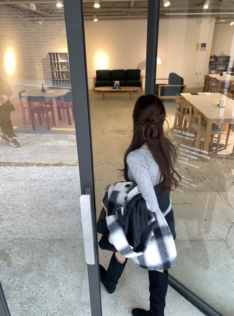 있음 선적 두꺼운 모직 외투 루즈핏 중간 길이 솜을 넣은 보온 코트 상세 이미지 36