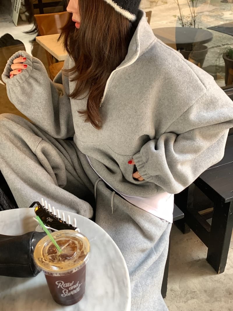 있음 선적 양면 찹쌀 플러시 두 조각 여성 세트 후드 티 스웨터 재킷 플러시 센스 캐주얼 바지 투피스 세트 상세 이미지 2