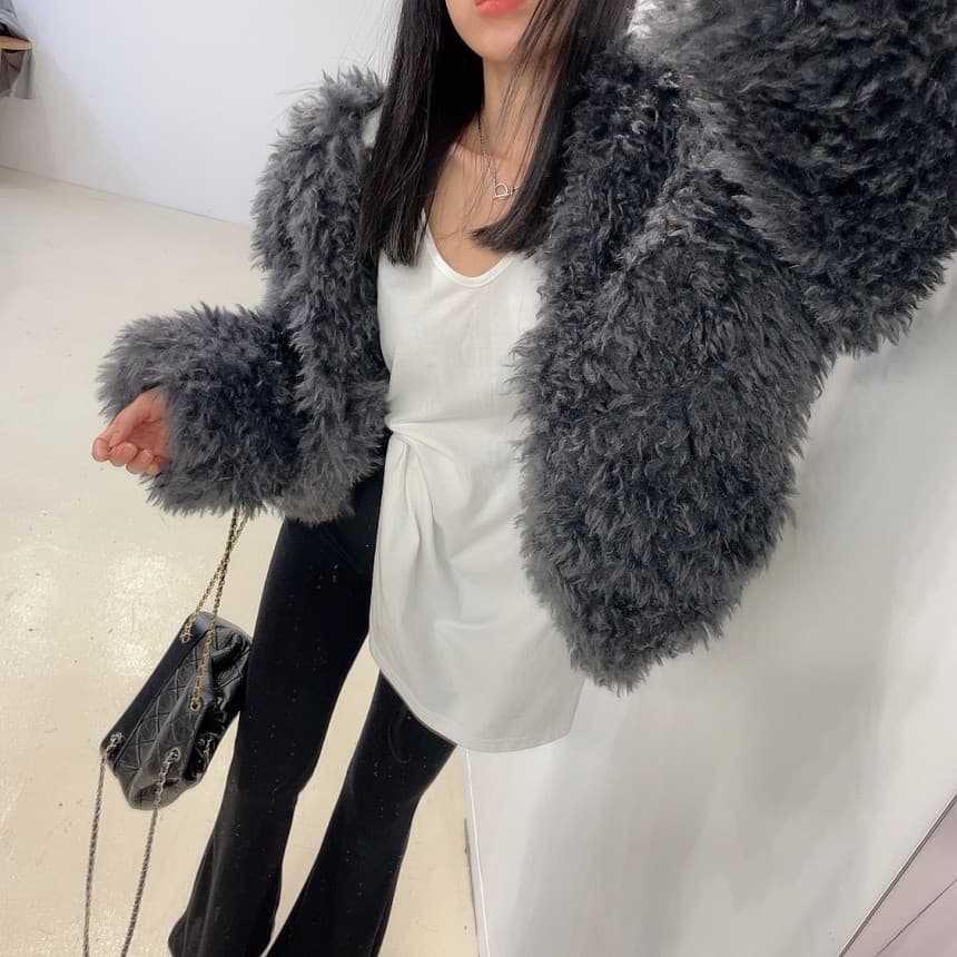 있음 선적 인공 환경 보호 모피 푹신한 털이 많은 모피 재킷 여성 겨울 솜을 넣은 상세 이미지 29