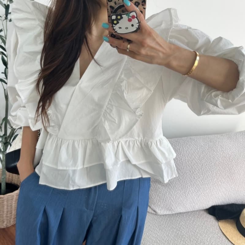 있음 선적 거품 소매 프릴 품격 긴팔 인형 셔츠