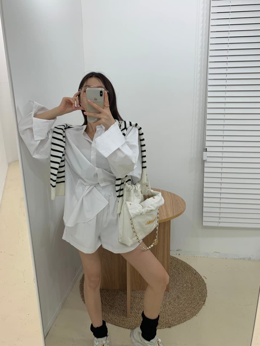 있음 선적 루즈핏 디자인 이후 홀로우 아웃 끈 긴팔 셔츠 넓은 다리가 짧다. 바지 세트 상세 이미지 6
