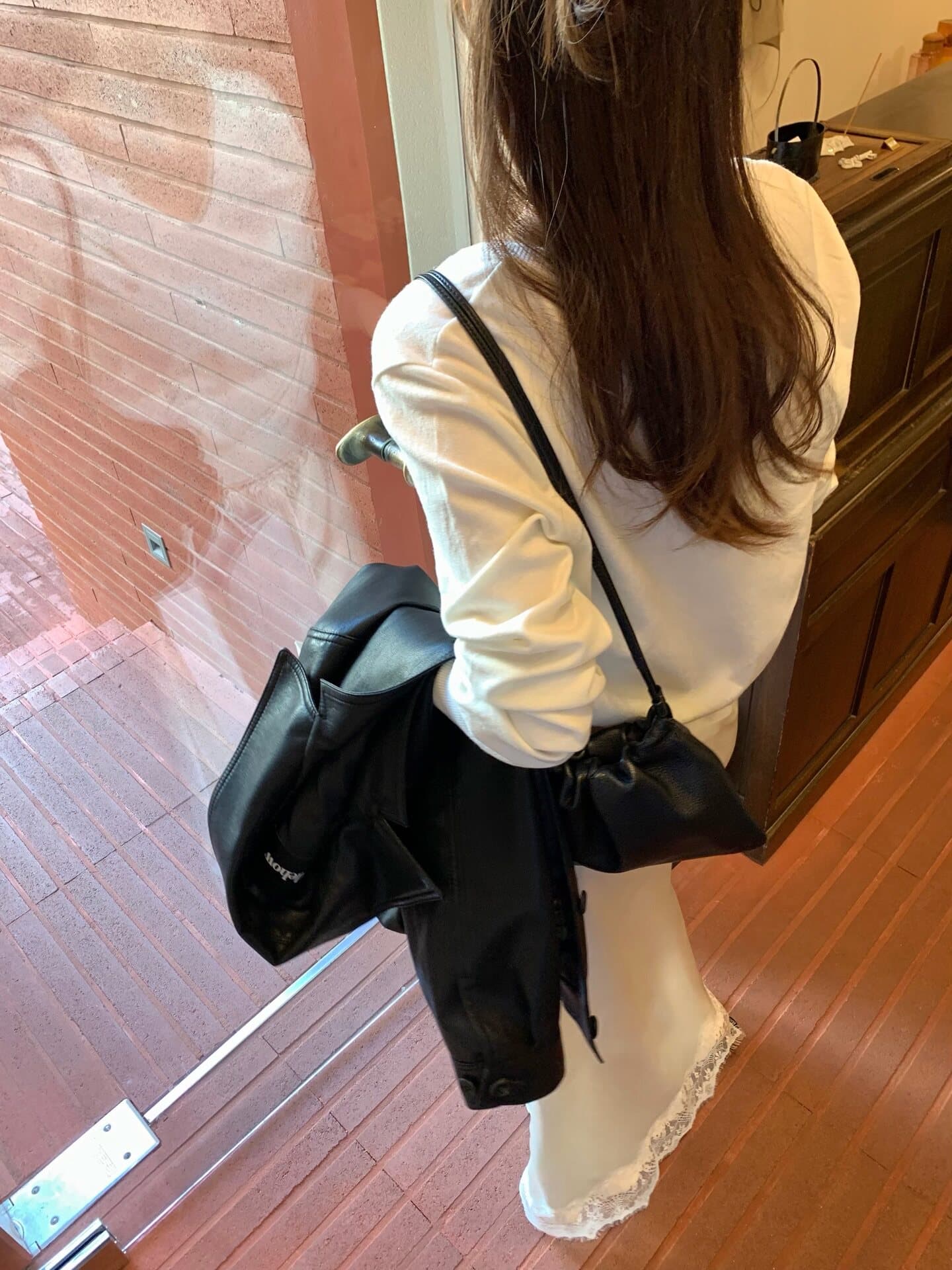 있음 선적 새로운 프랑스식 우유 실크 미끄러짐 레이스 조각 레이스업 반신 스커트 상세 이미지 2