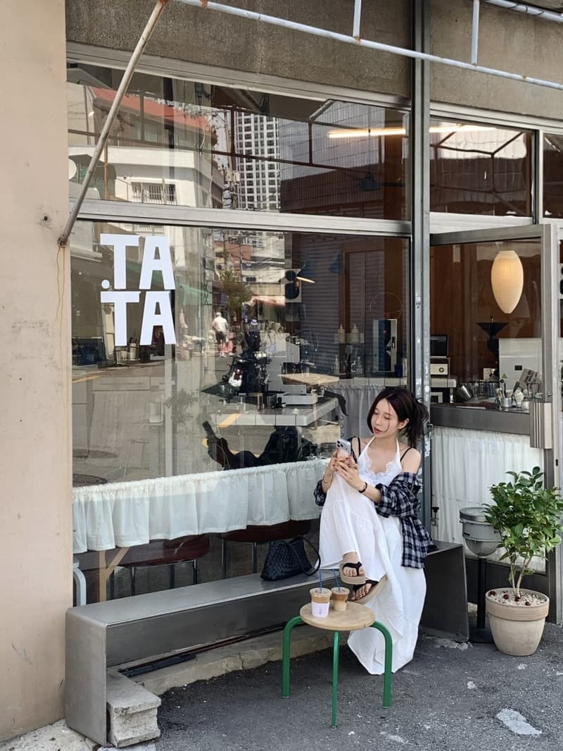 있음 선적 패션 폴로 칼라 싱글 줄 버튼 패치워크 색상 체크무늬 긴팔 셔츠 상세 이미지 6