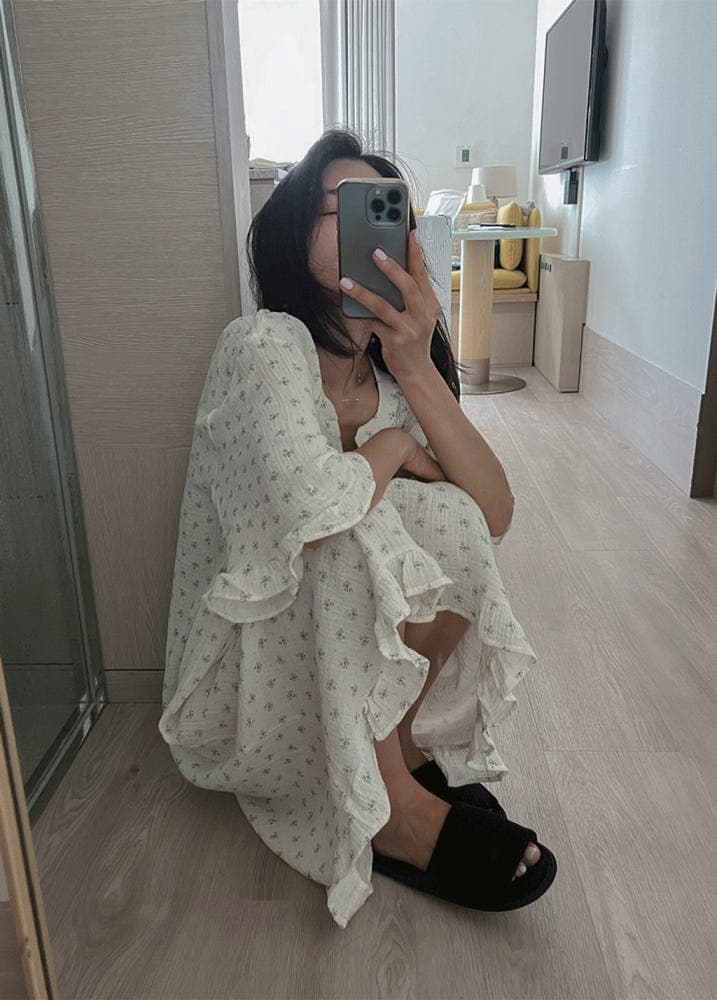새로운 한 부서 ins 꽃무늬 V넥 캐주얼 루즈핏 반팔 드레스 상세 이미지 3