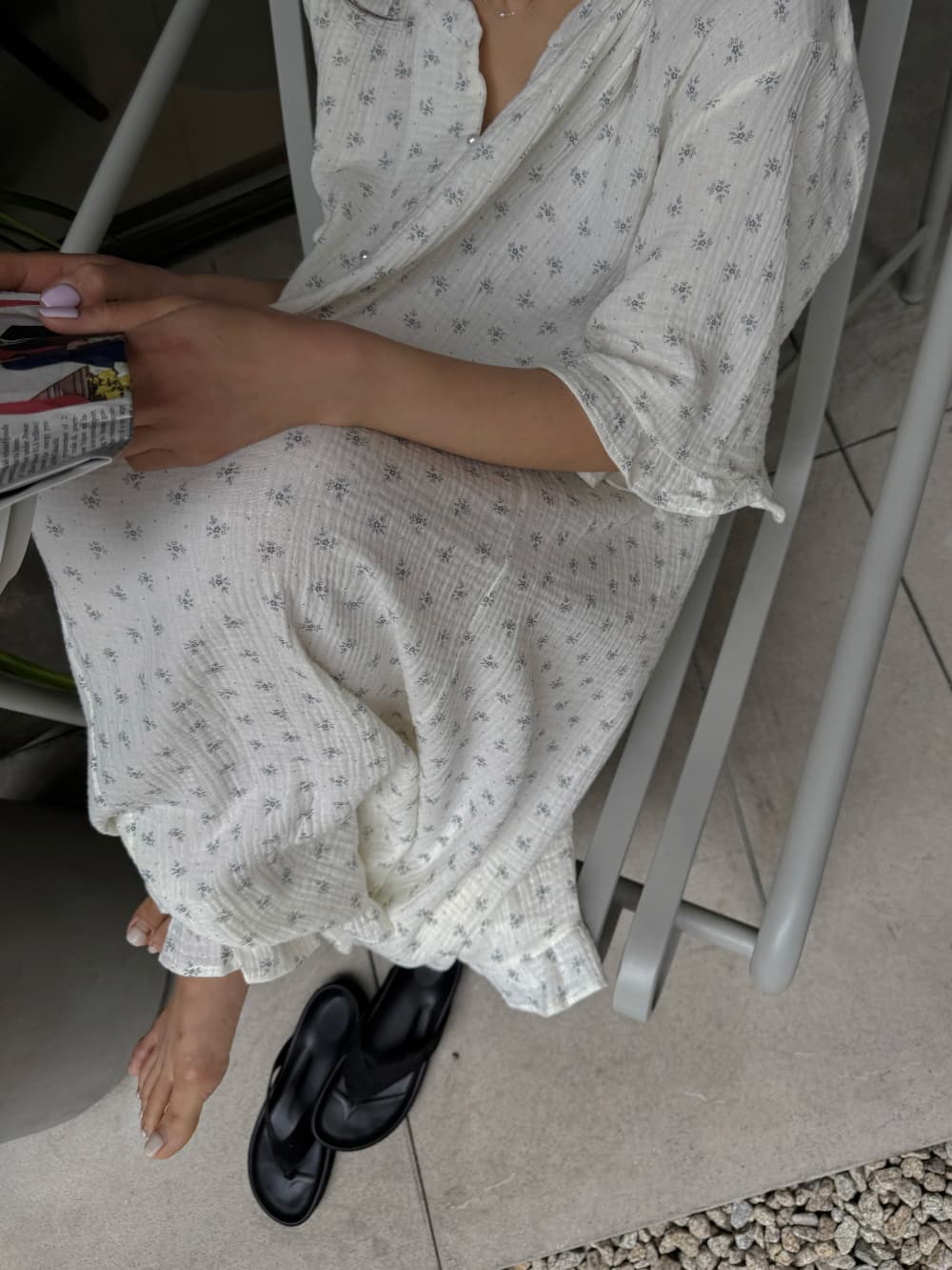 새로운 한 부서 ins 꽃무늬 V넥 캐주얼 루즈핏 반팔 드레스 상세 이미지 15