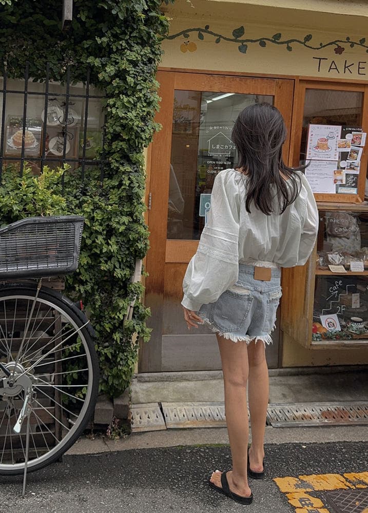새로운 한 부서 다용도 미니멀리즘 소녀 풀오버 라운드 넥 레이스 업 셔츠 상세 이미지 3