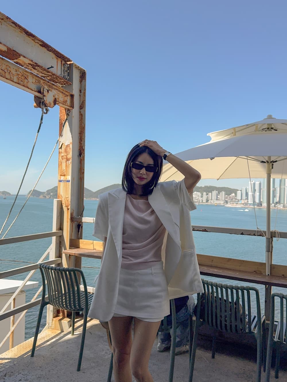 있음 선적 새로운 폴로 칼라 두 버클 루즈핏 반팔 블레이저 맨위 상세 이미지 11