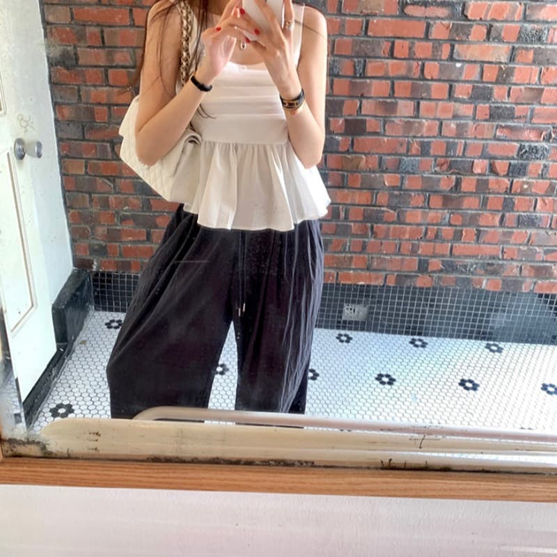 있음 선적 민소매 펌프 Pleat 셔츠 이미지 4