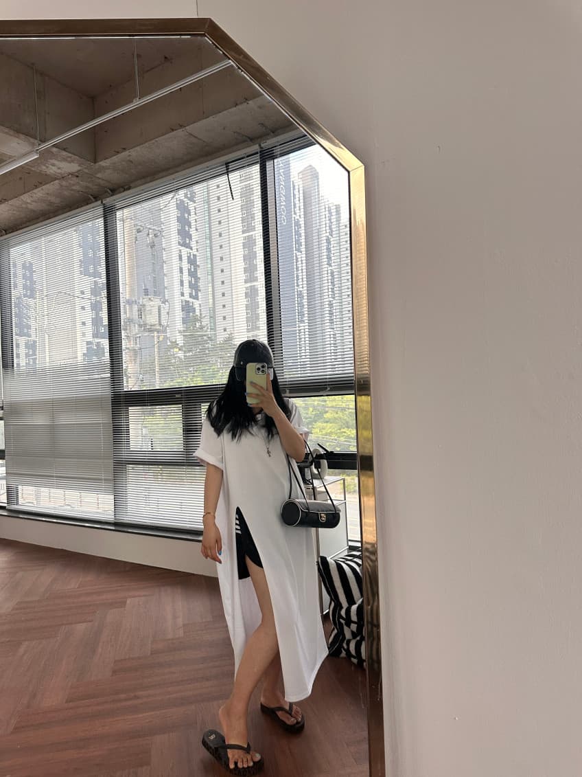 새로운 한국 스타일 측면 트임 중간 길이 티셔츠 상세 이미지 1