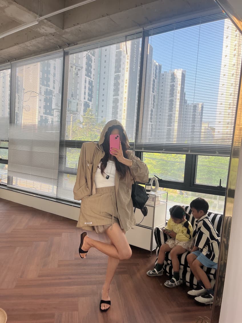 새로운 한 부서 패션 후드 자외선 차단 셔츠 슬림해 보이는 넓은 다리가 짧다. 바지 투피스 세트 상세 이미지 6