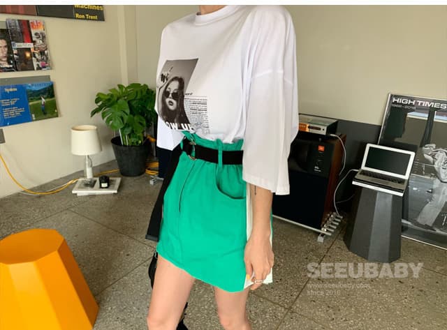 있음 선적 다용도 라운드 넥 잘 생긴 선글라스 소녀 알파벳 프린트 반팔 티셔츠 상세 이미지 4