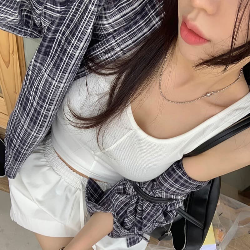 미니멀리즘 체크무늬 자외선 차단 폴로 칼라 셔츠 이미지 5