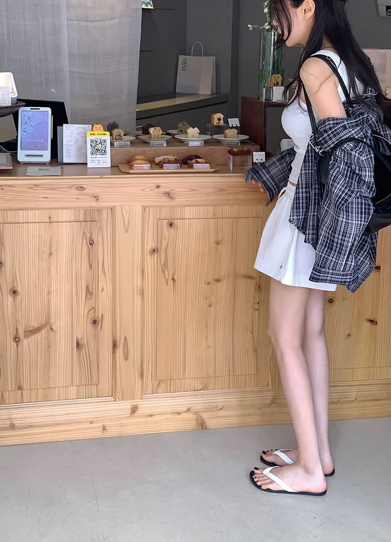 미니멀리즘 체크무늬 자외선 차단 폴로 칼라 셔츠 상세 이미지 22
