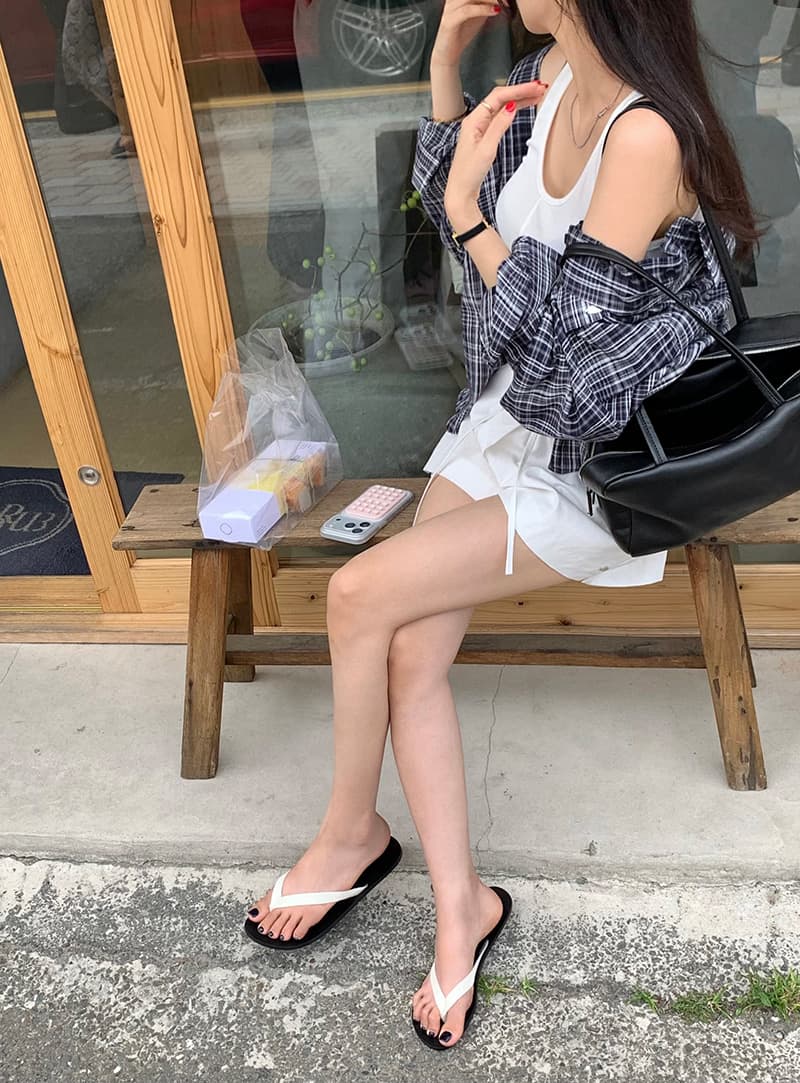 미니멀리즘 체크무늬 자외선 차단 폴로 칼라 셔츠 상세 이미지 27