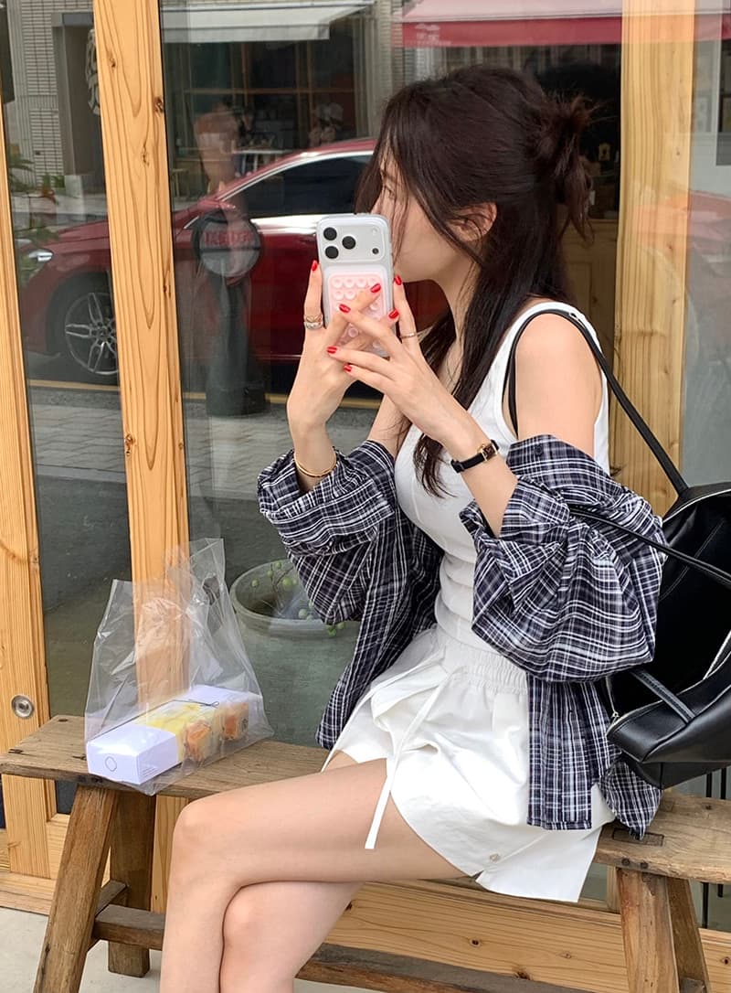 미니멀리즘 체크무늬 자외선 차단 폴로 칼라 셔츠 상세 이미지 28