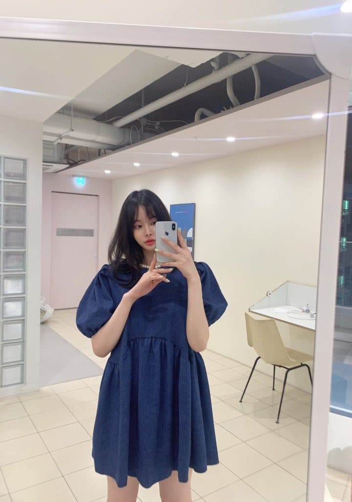 있음 선적 미니 거품 소매 드레스 단색 베이비 돌 여성 드레스 상세 이미지 6