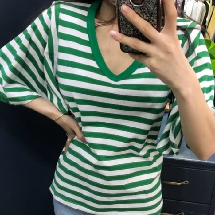 있음 선적 한국 나팔 소매 스트라이프 루즈핏 V넥 티셔츠 반팔