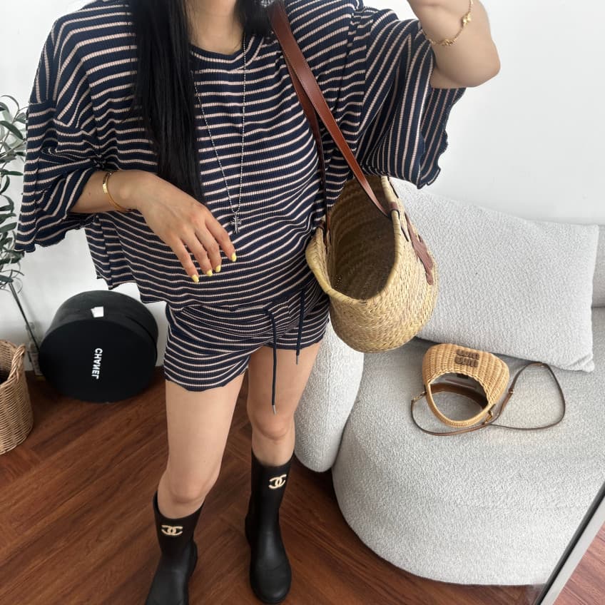 스트라이프 라운드 넥 반팔 프로필 모양 티셔츠 허리밴드 반바지 세트 상세 이미지 2